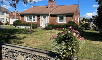 1000 Hope St, Bristol, RI 02809
