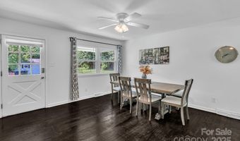 4930 Crestmont Dr, Charlotte, NC 28205