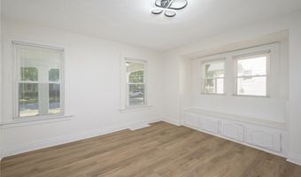 1389 Bryden Dr, Akron, OH 44313