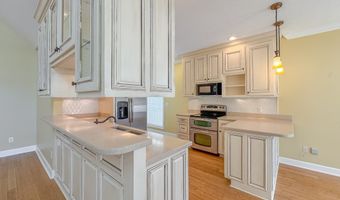 115 Lakeside Ln, Bainbridge, GA 39819