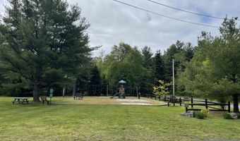124 Cranberry Dr, Blakeslee, PA 18610
