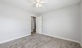 3675 Highland Dr, Ayden, NC 28513