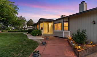 6766 Drake Dr, Anderson, CA 96007