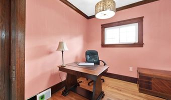 891 Park Ave, Amherst, OH 44001