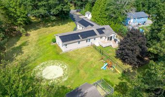 16 Gooseneck Hill Rd, Canterbury, CT 06331