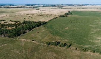 885 Th Rd, Bassett, NE 68714