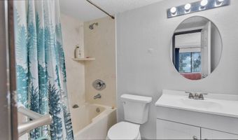 6041 SEQUOIA Rd NW B3, Albuquerque, NM 87120
