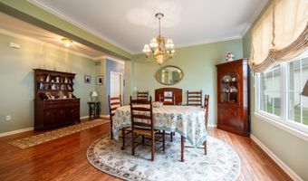 103 Minuteman Cir, Allentown, NJ 08501