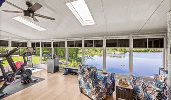 36 E Canal St, Alloway, NJ 08001
