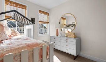 25493 GRASSY MEADOW Dr, Aldie, VA 20105
