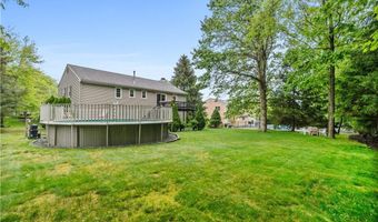 6 Lisa Ln, Bristol, RI 02809