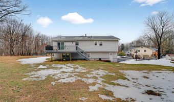 41 Montclair Ave, Airmont, NY 10952