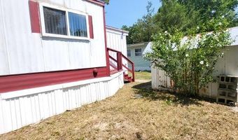 105 CEDAR Ln, Barnegat, NJ 08005