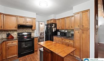 1048 N 27th St, Allentown, PA 18104