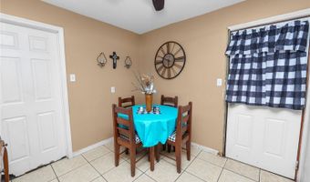 517 TANGLEWOOD Dr, Auburndale, FL 33823