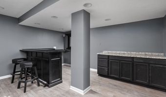 2048 Whitetail Ct, Avon, IN 46123