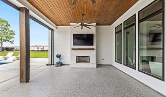 100 Viaulet Rd, Youngsville, LA 70592