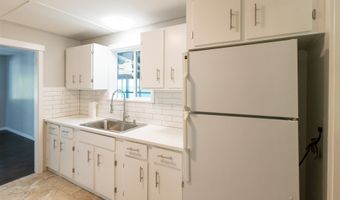 207 N MAPLE St, Bingen, WA 98605