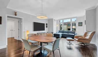 4915 HAMPDEN Ln 204, Bethesda, MD 20814