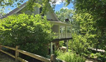 5 A114 N Apple Canyon Rd, Apple River, IL 61001
