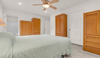 168 Grand Central Pkwy, Bayville, NJ 08721