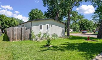 805 Edmunds St, Belle Fourche, SD 57717