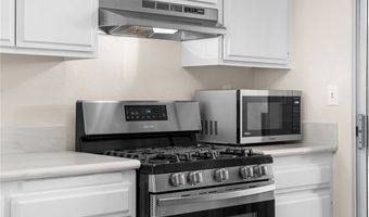 701 S Hayward St C, Anaheim, CA 92804