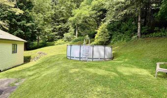 39 Middle Rd, Barre, VT 05641