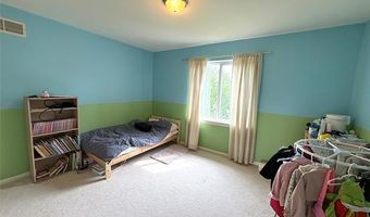 2278 Boulder Ridge Blvd, Ann Arbor, MI 48103