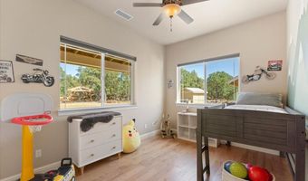 25150 Dersch Rd, Anderson, CA 96007