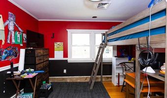213 Hartford Pike, Foster, RI 02825