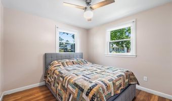 10 Craigie St, North Providence, RI 02911