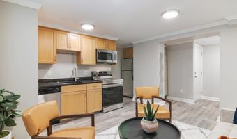 1708 NEWTON St NW 104, Washington, DC 20010