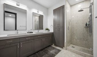 4575 Dean Martin Dr 307, Las Vegas, NV 89103