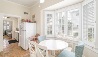 145 Saint Francis St, Biloxi, MS 39530