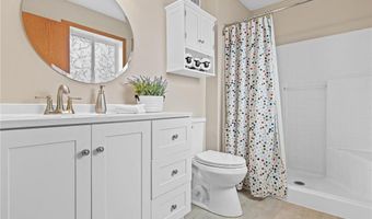 15767 Finch Ave, Apple Valley, MN 55124