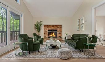 88 Cochise Trl, Albrightsville, PA 18210