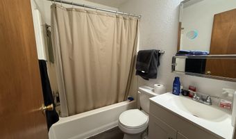 307 N 14th St, Artesia, NM 88210