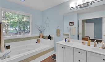 1609 Underpass Rd, Advance, NC 27006