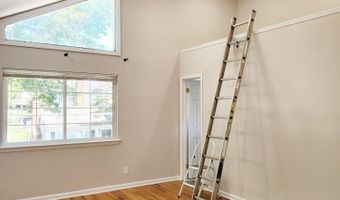 86 Cos Cob Ave, Cos Cob, CT 06807