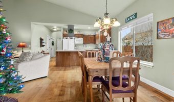 21281 Bellflower Pl, Bend, OR 97702