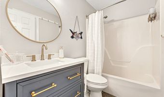 701 SW Maidstone Ave, Bentonville, AR 72712