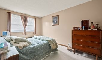 66 Claire St, Bristol, CT 06010