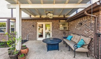 3629 Rolling Meadows Dr, Bedford, TX 76021