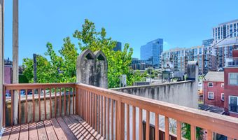 706 S BOND St, Baltimore, MD 21231