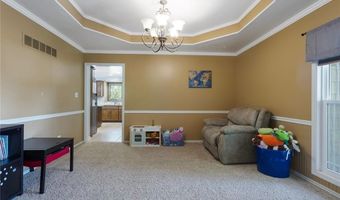 17699 157th Ter, Basehor, KS 66007