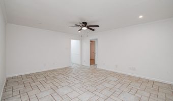 2708 Tallow St, Alvin, TX 77511