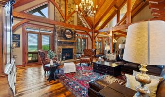 300 Eagle Point Dr, Albany, KY 42602