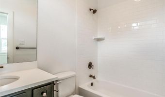 3513 S Hills Ave, Fort Worth, TX 76109