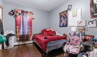 2 King St, Central Falls, RI 02863